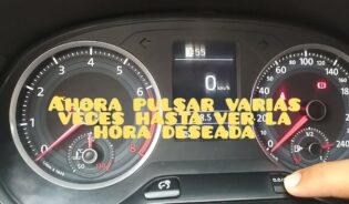 Cómo configurar la hora en el gol trend