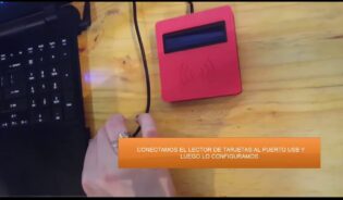 Cómo configurar un lector de tarjetas magneticas