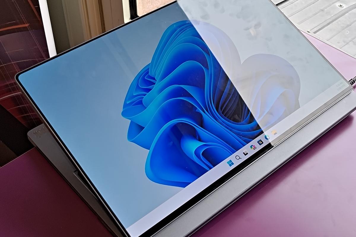 Portátil modular con doble pantalla