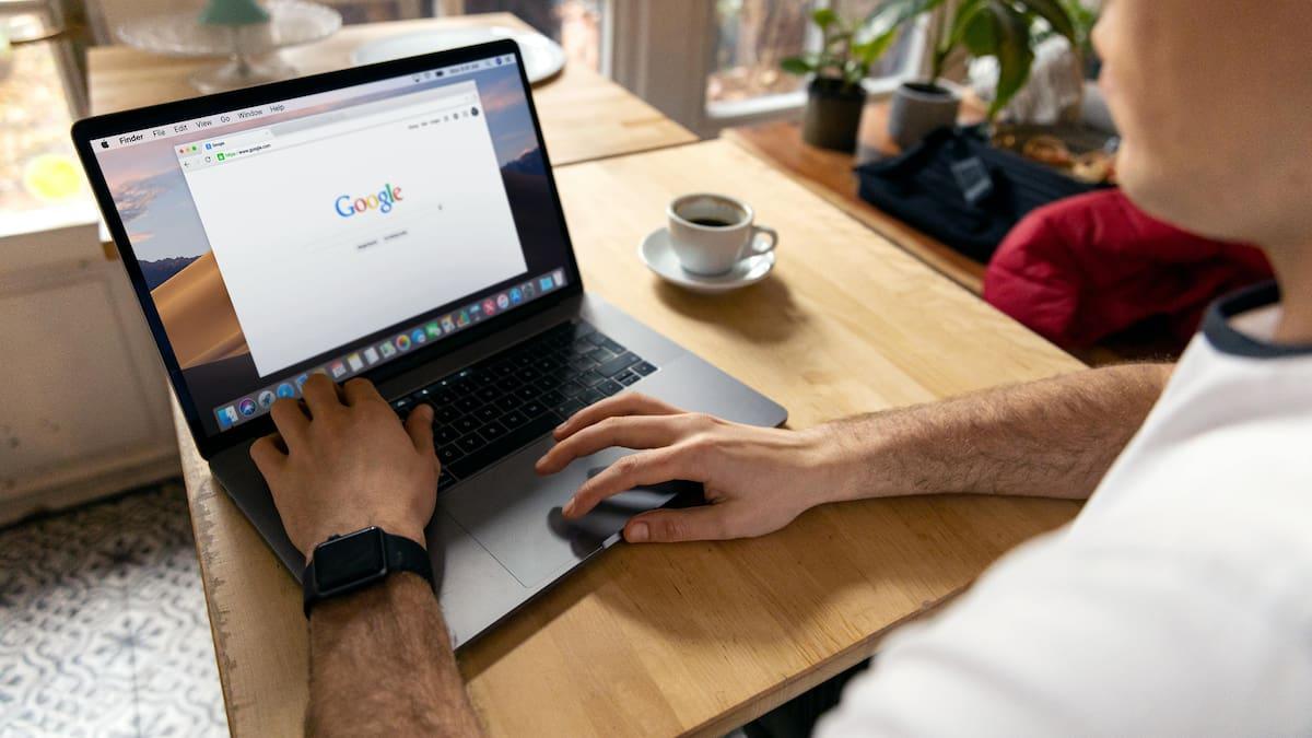 Colaboración entre empresas tecnológicas en detección de IA