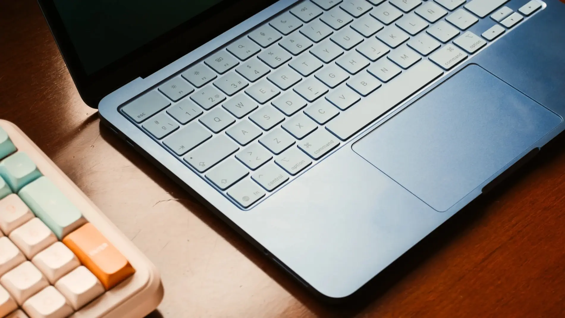 Competencia Windows ARM Alternativas al MacBook Neo