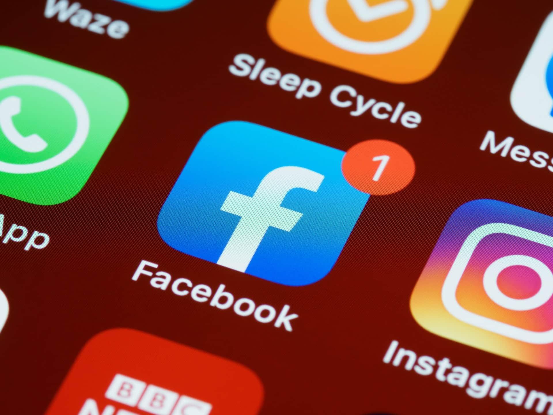 Nuevas herramientas de Meta para Facebook Funciones de IA para creadores de contenido